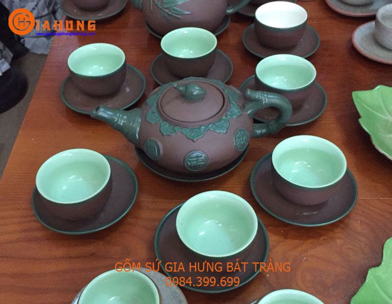 Bộ ấm chén gốm bát tràng bộ ấm chén inlogo, bộ ấm chén quà tặng, ấm chén bát tràng, bộ ấm chén đẹp, bộ ấm chén hoa văn, ấm chén vẽ sen, bộ ấm chén gốm