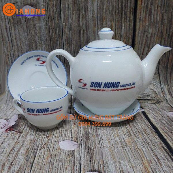 bo-am-chen-su-in-logo-son-hung-logistics Bộ ấm chén in logo, bo am chen in logo, quà tặng gốm sứ, qua tang gom su, in logo lên gốm sứ, Nhận in logo lên gốm sứ, Nhận làm quà tặng gốm sứ