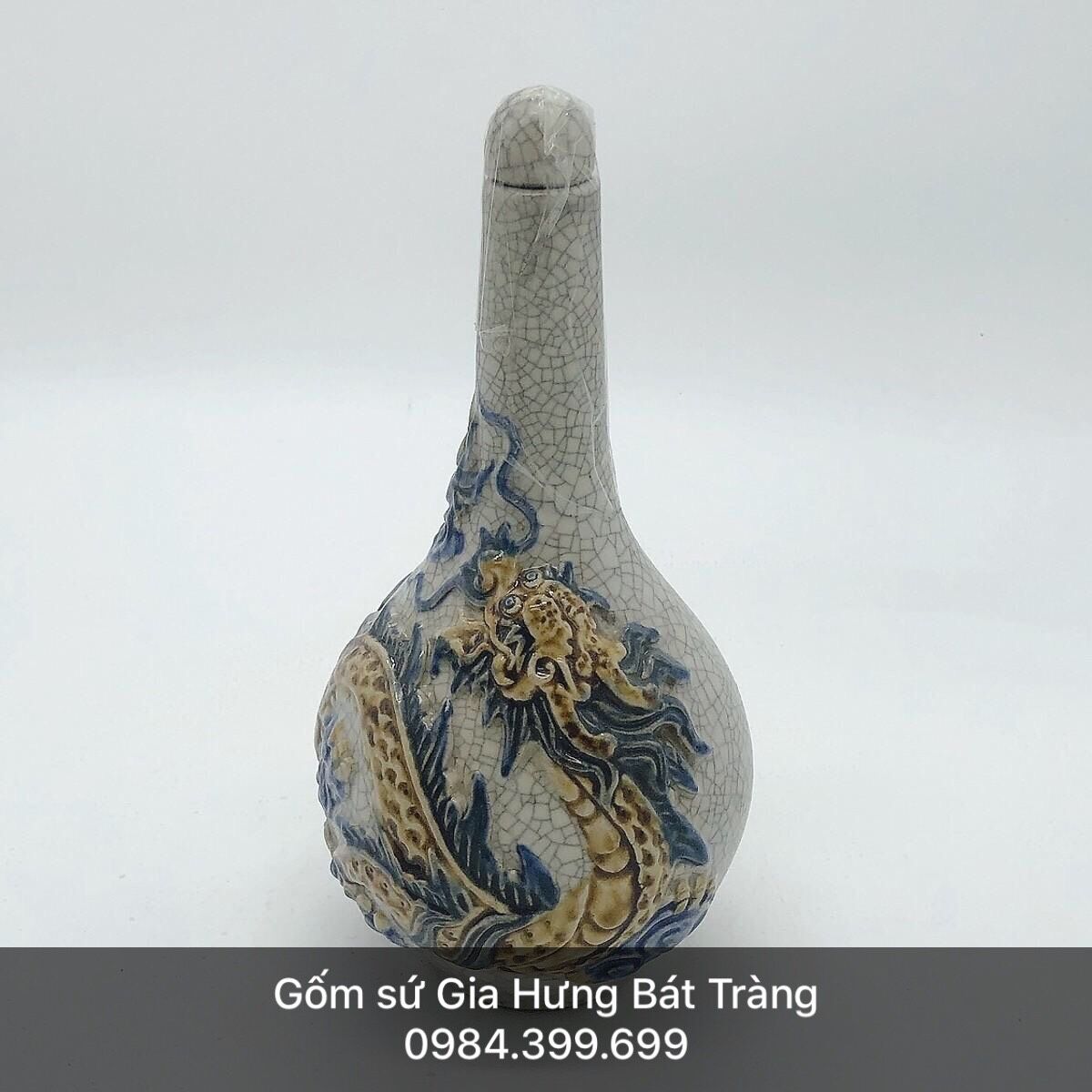 Nậm rượu thờ men rạn nổi đồ thờ men rạn, bộ đồ thờ gốm bát tràng, đồ thờ men rạn đắp nổi, nậm rượu men rạn nổi, nậm rượu thờ cúng, nậm rượu thờ vẽ rồng, nậm rượu thờ vẽ sen
