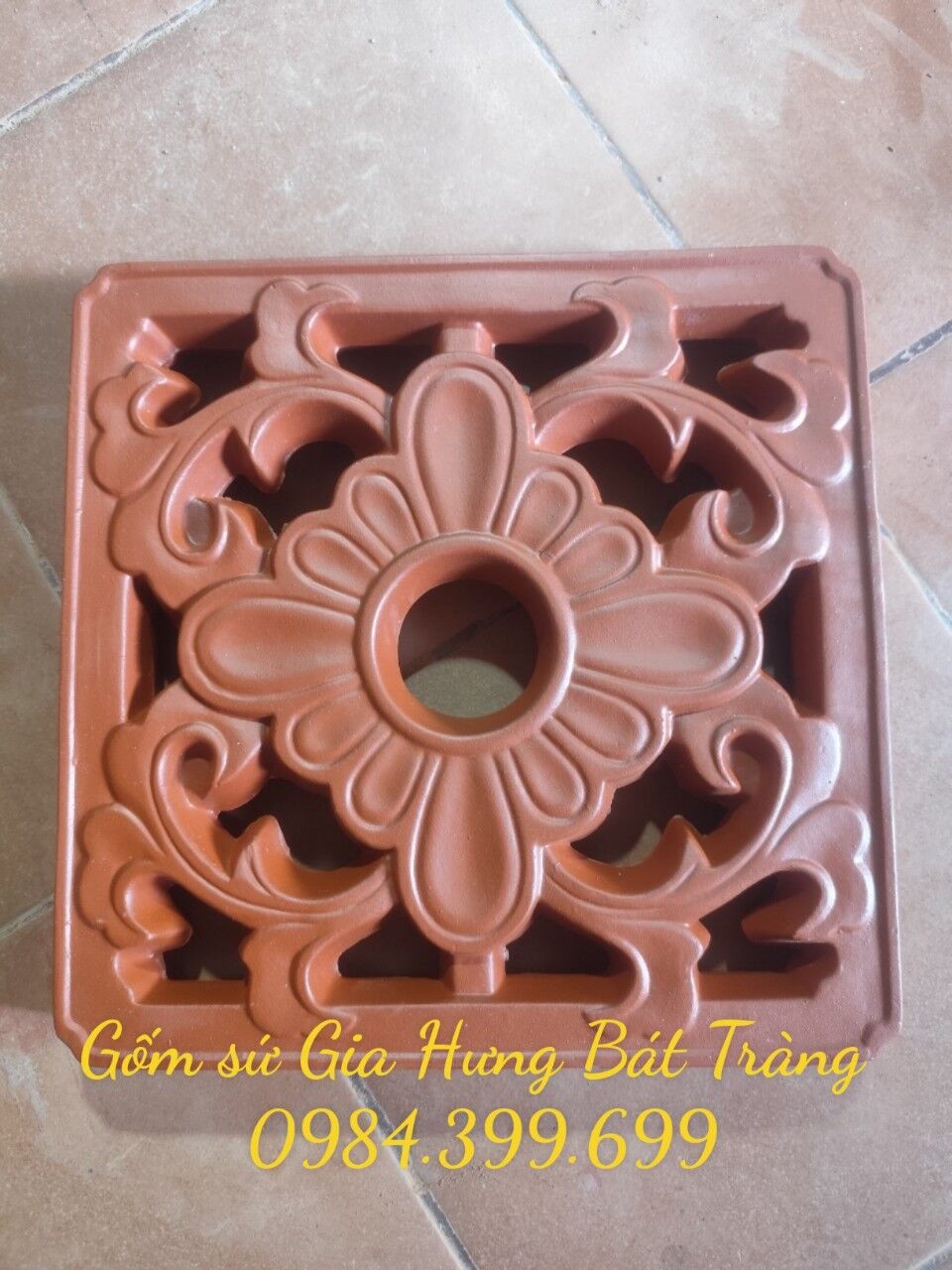 Gạch thông gió gốm sứ bát tràng Gạch thông gió gốm sứ bát tràng
