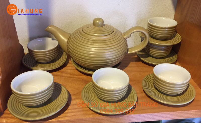 Bộ ấm chén bát tràng bộ ấm chén, bo am chen, ấm chén bát tràng, am chen bat trang, gốm bát tràng, gom bat trang, bộ ấm chén trúc, ấm chén trúc, bộ ấm chén quả hồng, bộ ấm chén cành đào