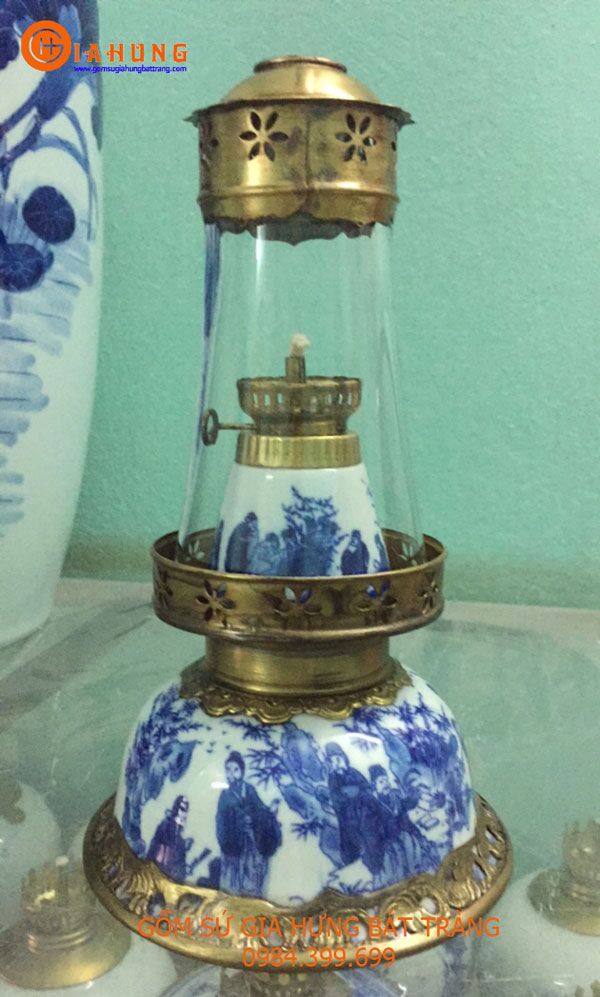 z1251907319294_7625a514173175c05aa92e73595ba5f2 den dau tho, đèn dầu bọc đồng, đèn dầu gốm bát tràng, đèn dầu hoa văn khắc nổi, đèn dầu khắc nổi hoa văn
