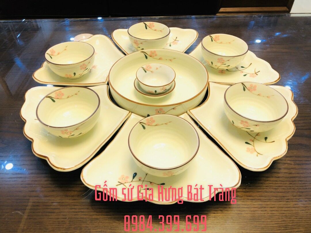 Bộ đĩa mặt trời gốm bát tràng bộ đĩa mặt trời, bộ đĩa men kem hoa đào, bộ đĩa gốm bát tràng, đĩa ăn cao cấp, đĩa mặt trời men kem vẽ sen